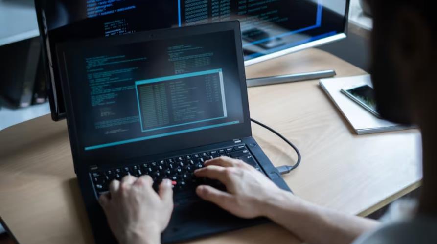 杨浦区小程序开发破局关键：筑牢AWS DevOps工程师核心能力